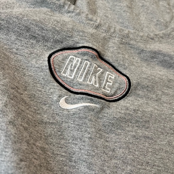 Nike Women's Heather Gray Tank Top - Picture 2 of 3